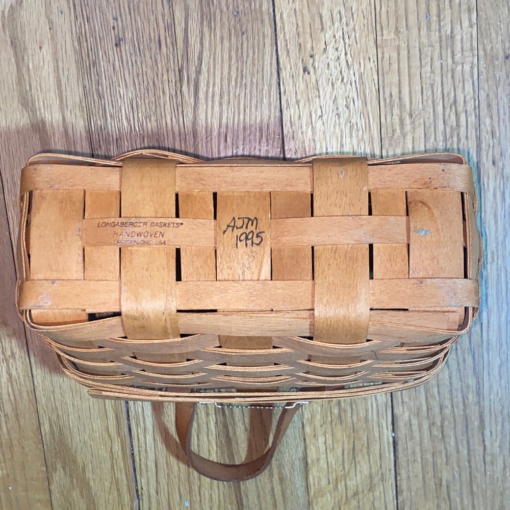1995 Handwoven Longaberger Basket - Brown